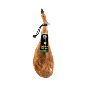 DERAZA Jamón de cebo ibérico (50% raza ibérica) DERAZA Ibérico pieza de 7.5 a 8 kilos (peso aproximado).