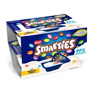NESTLÉ Yogur de vainilla con grageas de chocolate con leche Smarties mix-in 2 x 128 g.