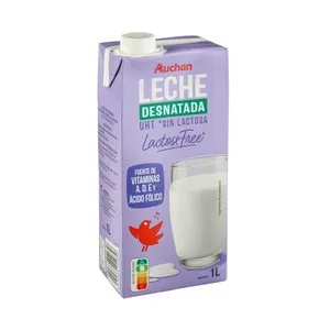 AUCHAN Leche desnatada de vaca sin lactosa 1 l Producto Alcampo.