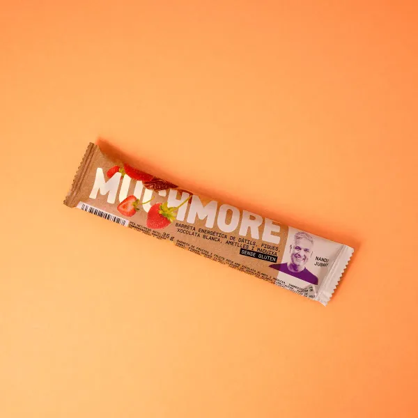 Barrita energética sin gluten de dátiles, higos, chocolate blanco, almendras y fresa MUCHMORE 35 g