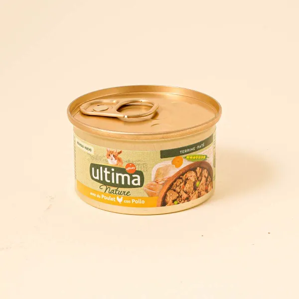 Lata de paté para gato con pollo Nature Ultima 85g