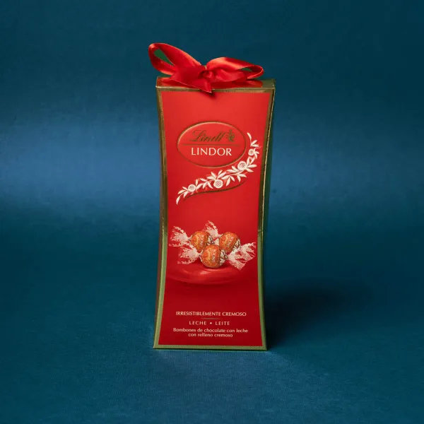 Bombones de chocolate con leche Lindor 225g