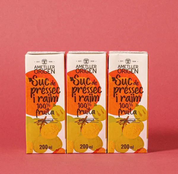 Zumo de melocotón y uva 100% exprimido Ametller Origen 200ml - 3uds.