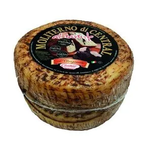 Queso de oveja con trufa negra al corte
