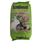 Alimento completo para conejos y cobayas