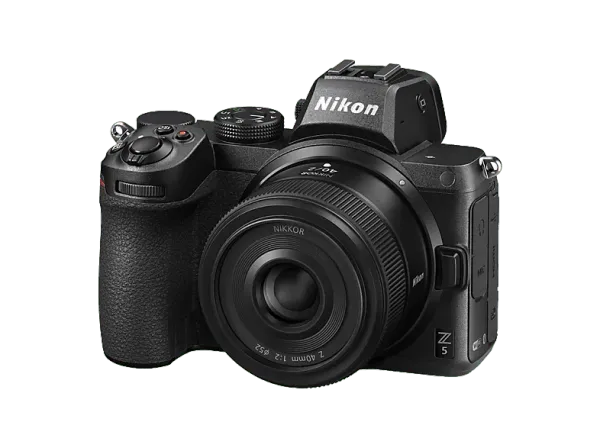 Cámara EVIL - Nikon Z5 + Objetivo 40mm, 24.3 megapixel, Pantalla de 8 cm Táctil Abatible, Sensor CMOS Full Frame, Negro