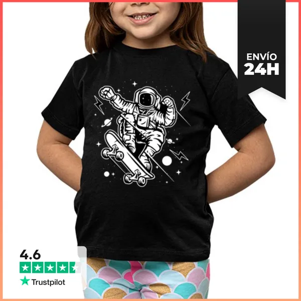 Camiseta Clásica Para Niños Space Skate LaTostadora