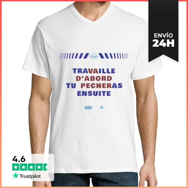 Camiseta Hombre, Cuello Pico Ve A Pescar Primero LaTostadora