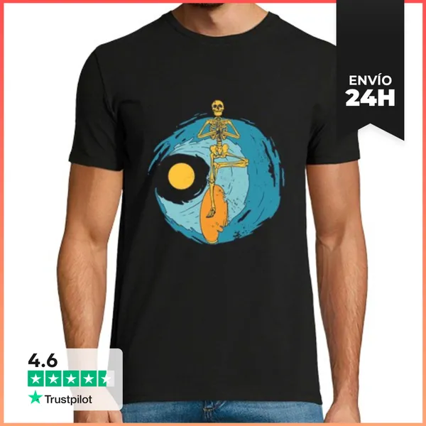 Camiseta Hombre Clásica Surfista De Yoga Esqueleto LaTostadora