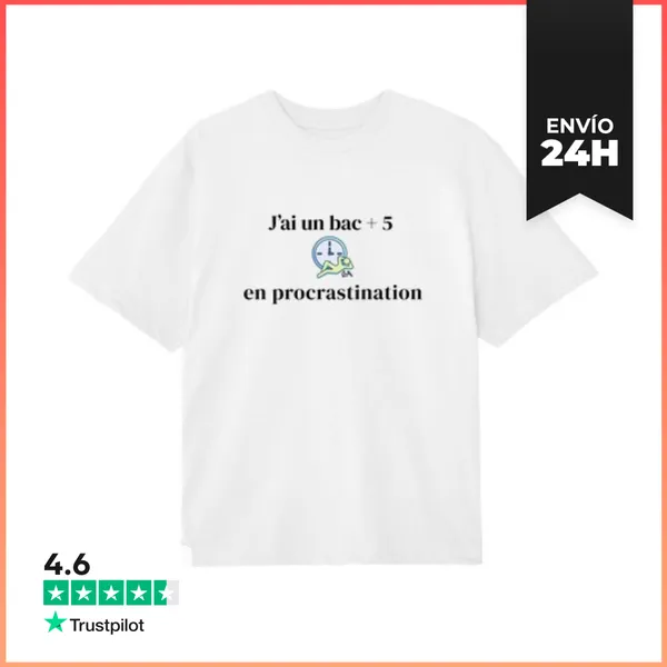 Camiseta Oversize Tengo Un Bachillerato De 5 En Procrasti