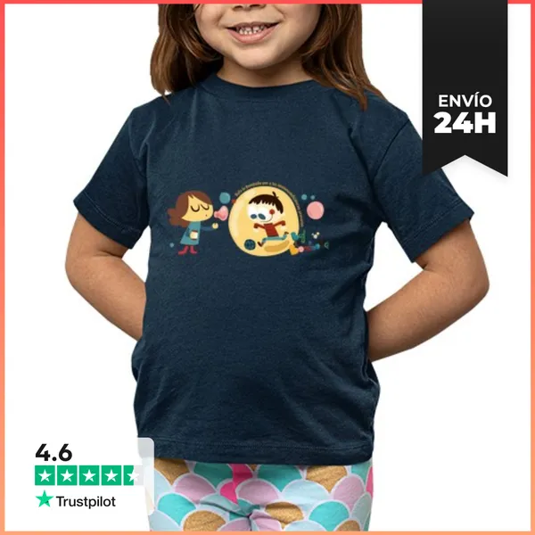 Camiseta Clásica Para Niños Niña Y Niño Jugando A Pelota