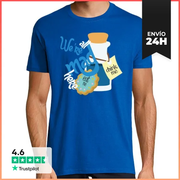 Camiseta Hombre Clásica We're All Mad Here - Alicia LaTostadora