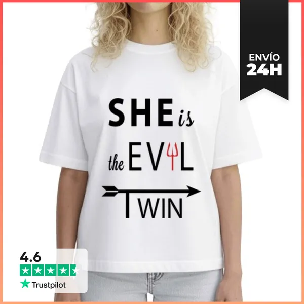 Camiseta Mujer Boxy Evil Twin Gemela Mala Derecha LaTostadora