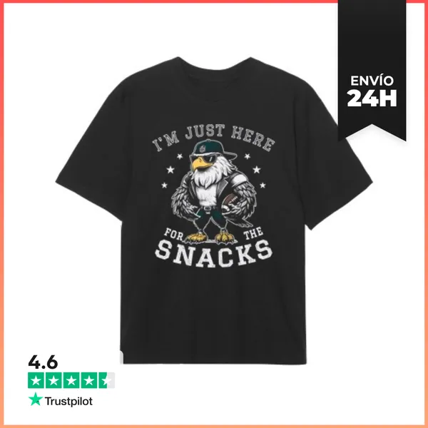 Camiseta Oversize IM JUST HERE FOR THE SNACKS EAGLE LaTostadora