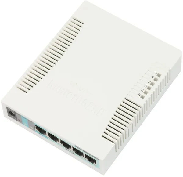 MikroTik RB260GS with 5 Gigabit ports and SFP cage, SwOS RB260GS