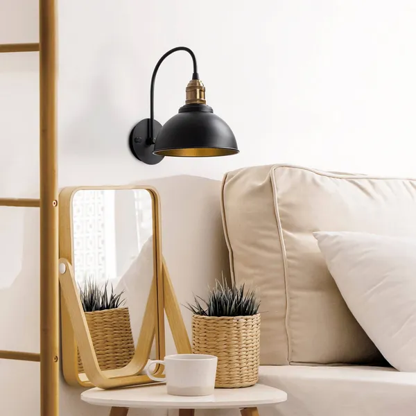 Opviq Aplique de pared Saglam, negro/dorado, altura 36 cm, metal