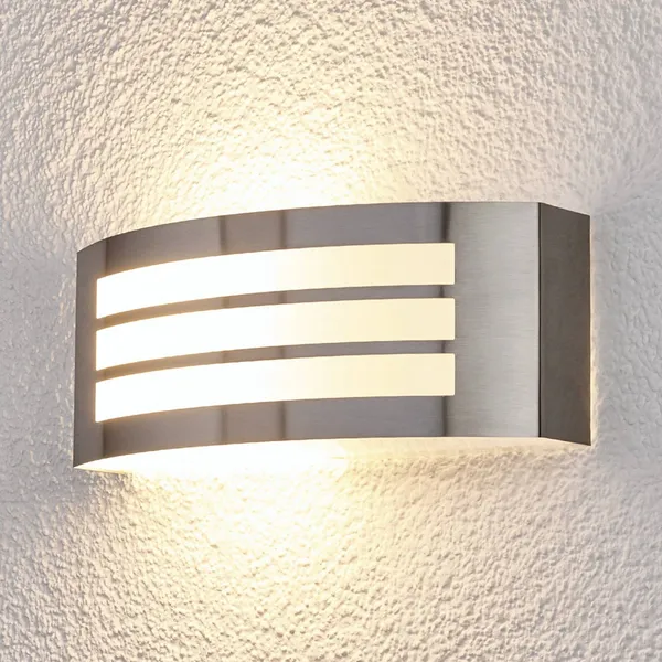 Lindby Elegante lámpara pared ext Raja con diseño a rayas