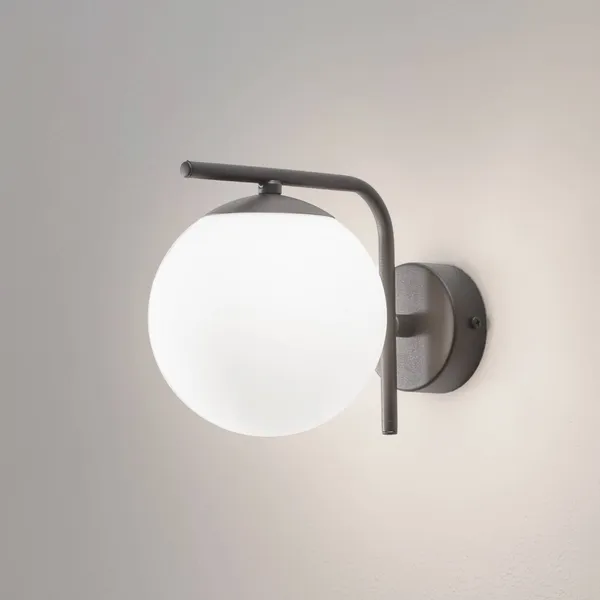 Domiluce Aplique de pared Aurora, negro, cristal, 17 cm de altura, bola, E14