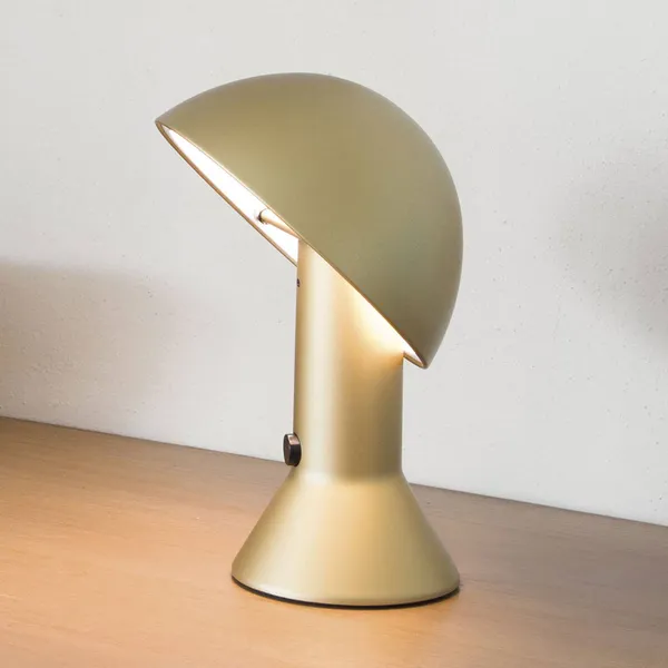 Martinelli Luce Elmetto - Lámpara de mesa, dorada