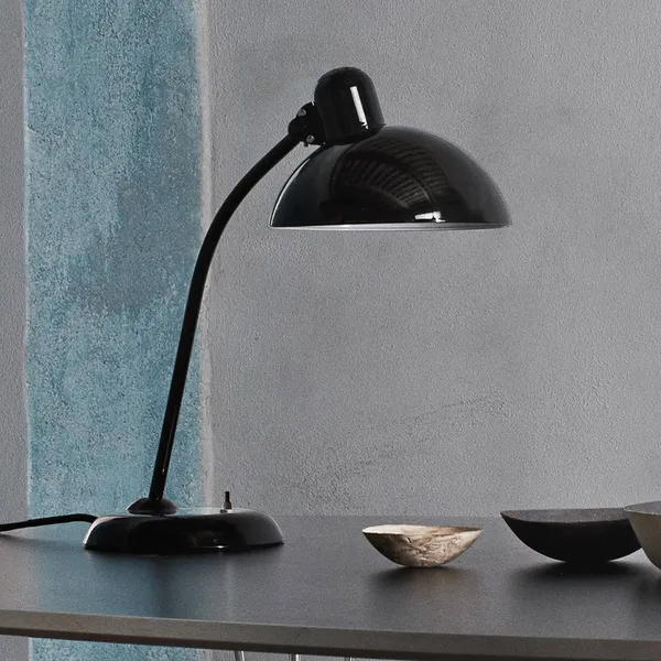 FRITZ HANSEN Kaiser Idell 6556-T Negro brillante