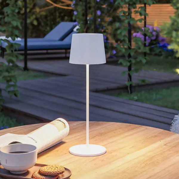 Lámpara de mesa recargable LED Gilo de Paulmann, blanca, plástico, IP44