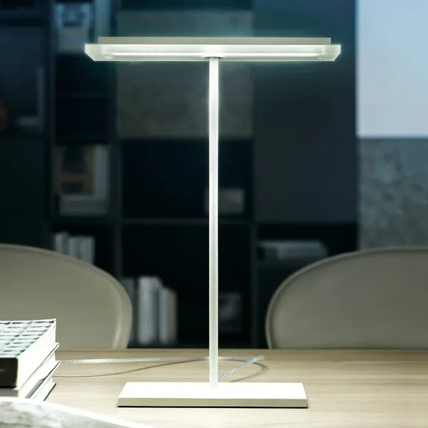 Linea Light Lámpara de mesa LED Dublight LED plana