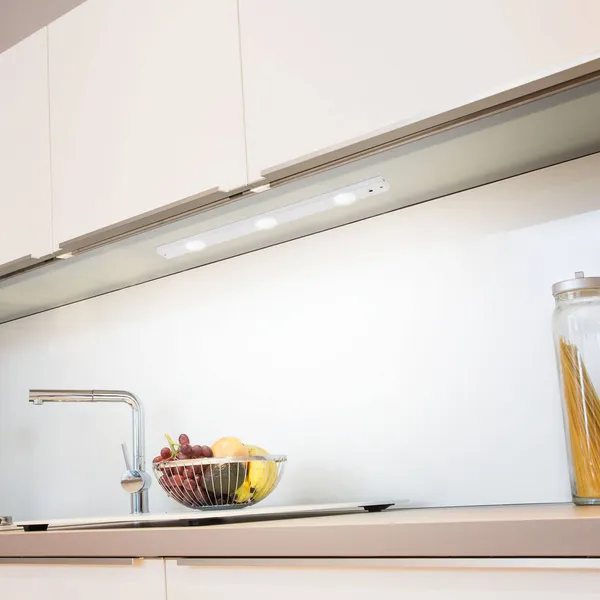 Müller-Licht Lámpara LED bajo armario Peppa Sensor 82cm, blanco