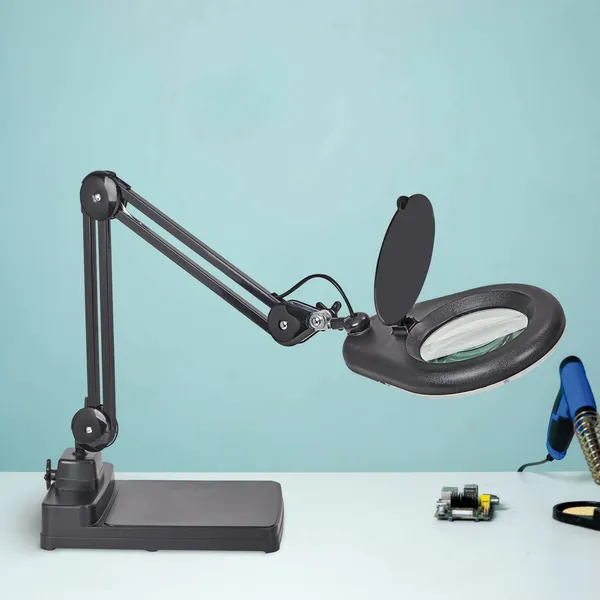 Lámpara con lupa LED MAULviso, negra, 48 cm, metal
