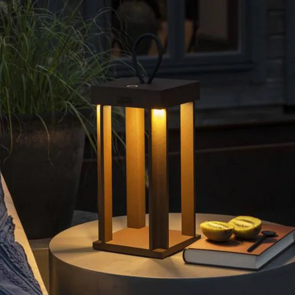 Konstsmide Lámpara decorativa LED Cannes USB, óxido