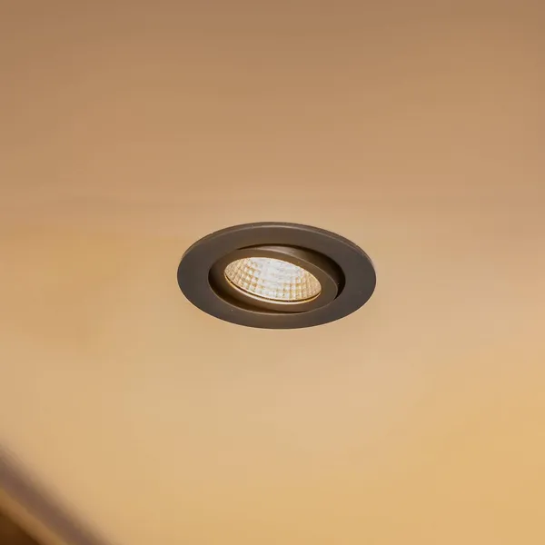 BRUMBERG foco LED 38° redondo negro 3000K