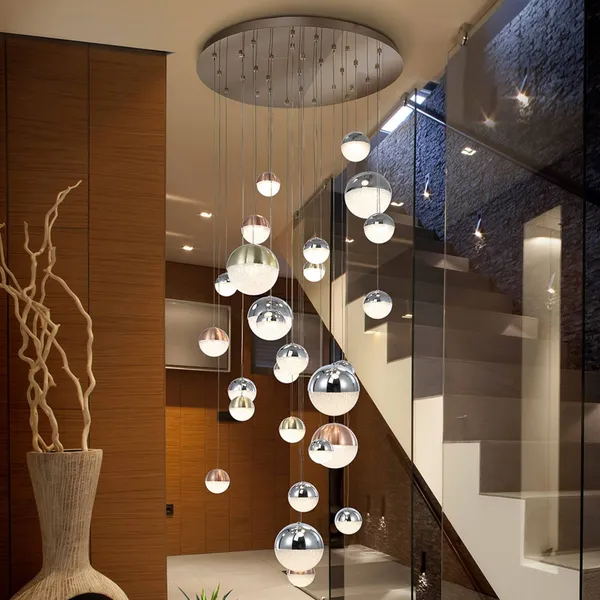 Schuller Valencia Colgante LED Sphere multicolor 27 luces aplicación