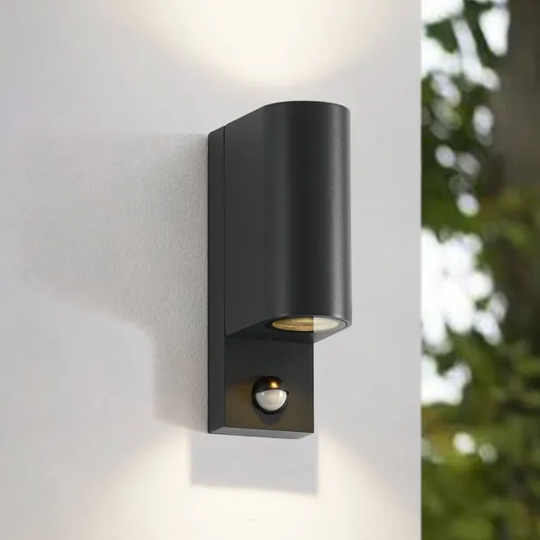 Lindby Aplique de exterior Palina, sensor, IP44, antracita