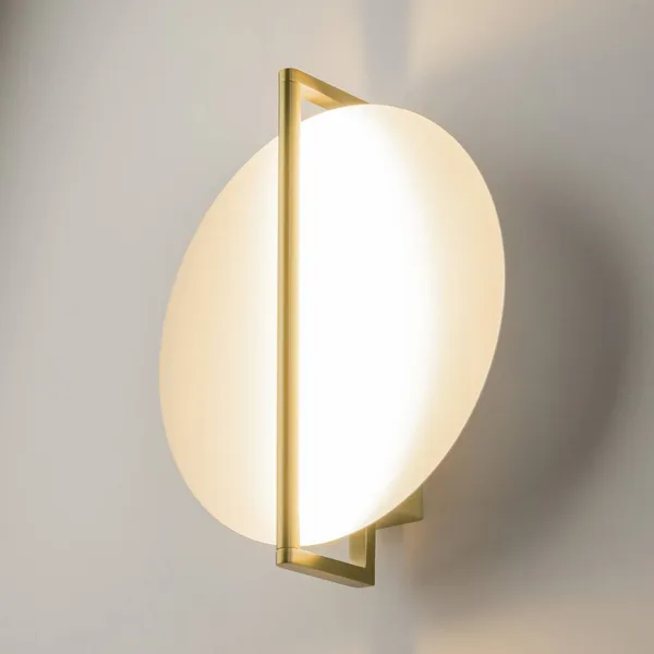 Aplique de pared LED Mira de Maytoni, dorado/blanco, altura 30 cm, metal