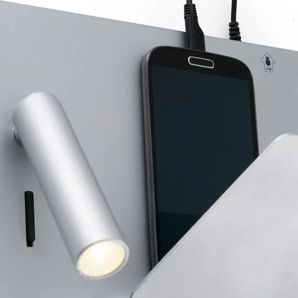 FARO BARCELONA Aplique LED compacto Suau con cargador USB