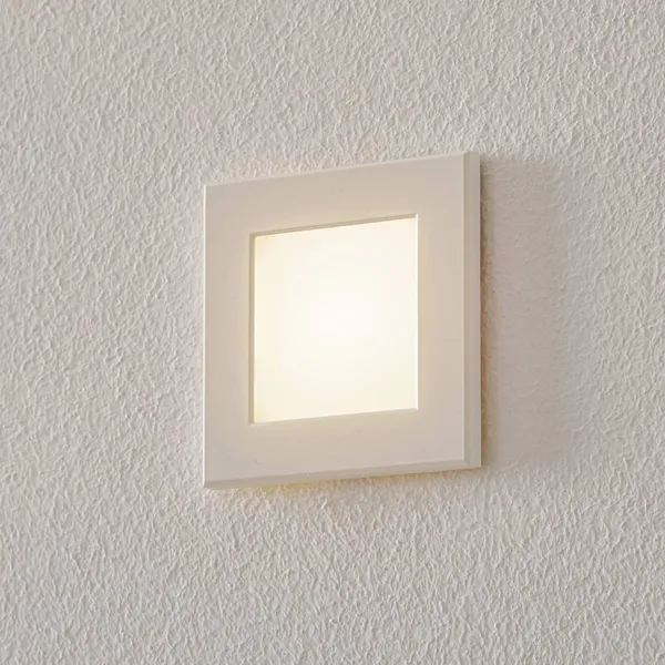 BEGA Accenta pared angular marco blanco 315lm