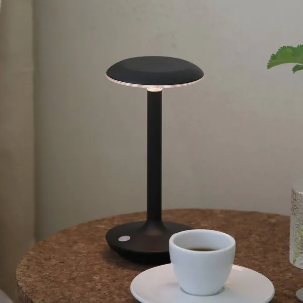 Markslöjd Lámpara de mesa LED Petit, negro, aluminio, IP44