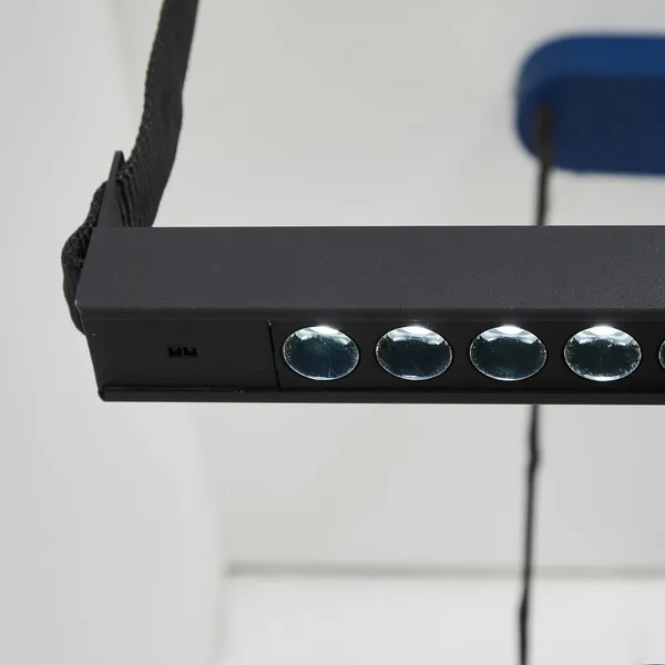 Lámpara colgante LED LOOM DESIGN Belto, negra