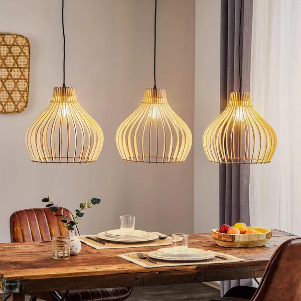 TEMAR LIGHTING Lámpara colgante Barrel con pantallas de madera, 3 luces, larga