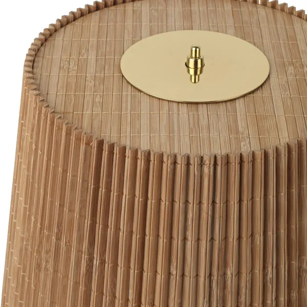 Lámpara de mesa Gubi 9205, latón, pantalla de bambú, altura 58 cm