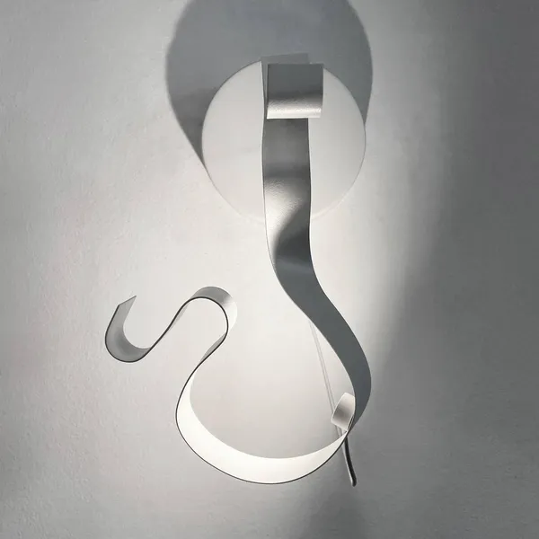 Knikerboker Curve aplique LED de acero, blanco