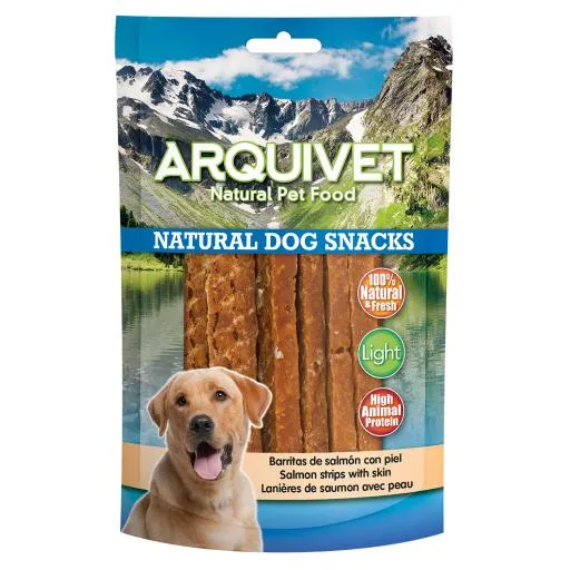 Snack Natural para Perros Barritas de Salmón con Piel 110 GR