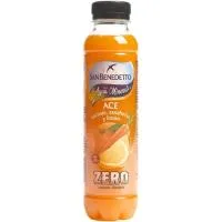 Agua mineral con zumo de naranja S. BENEDETTO, botellín 40 cl