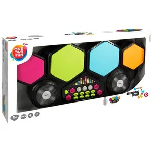 Mesa de dj electrónica, con batería y controles, ONE TWO FUN ALCAMPO.