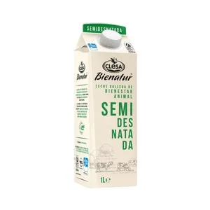 CLESA Leche semidesnatada de vaca de bienestar animal y origen gallego Bienatur 1 l.
