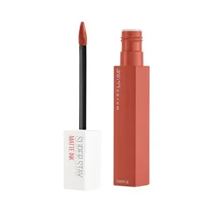 MAYBELLINE Super stay matte ink nudes tono nude 070 Amazonian Pintalabios líquido con aplicador en forma de flecha y un acabado mate.