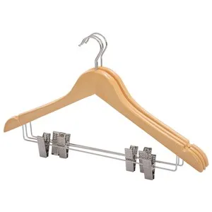 Pack de 3 perchas de madera con barra y pinzas ACTUEL.