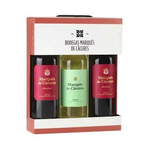 MARQUÉS DE CÁCERES Estuche con 2 botellas de vino tinto crianza y 1 de vino blanco con D.O. Ca. Rioja.