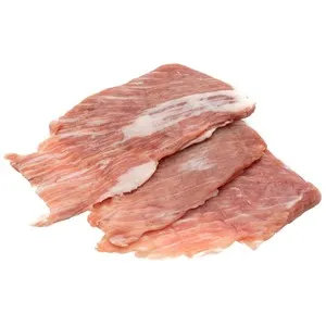 Secreto entero de cerdo blanco en filetes.