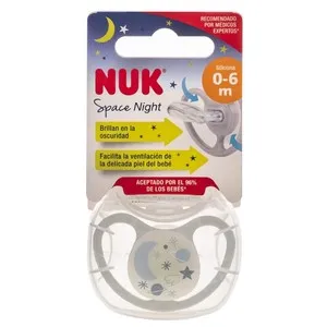NUK SPACE Xumet de silicona que brilla a la nit