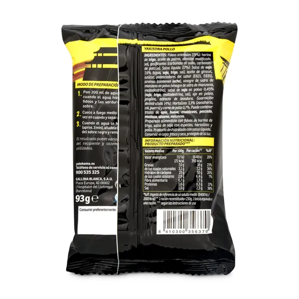 Fideos orientales yakisoba pollo Gallina Blanca Yatekomo sobre 93 g 2